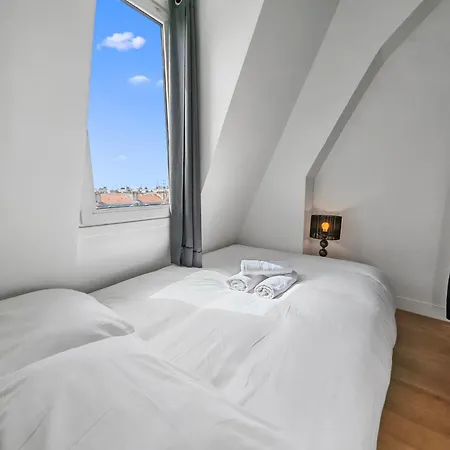 Apartment De 3 Pieces A - Nation Paris
